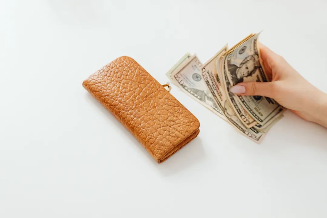丧葬费、抚恤金是遗产吗？应如何分配？